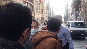 İstanbul'un maskesiz turistlerinden gazetecilere saldırı!