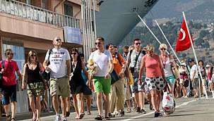 Flaş karar! Türkiye o ülkeden gelecek turistlerden PCR istemeyecek
