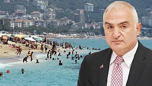 Bakan Ersoy Türkiye'ye saat başı gelen turist sayısını açıkladı