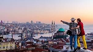 İstanbul'da son 10 yılın turist rekoru kırıldı!