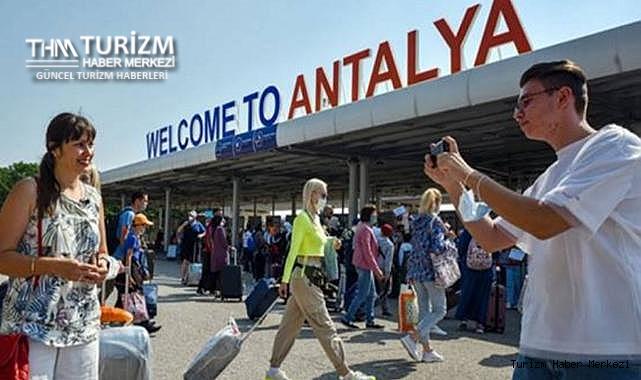 Antalya'da 2 turizm pazarında yüzde 50 turist artışı!