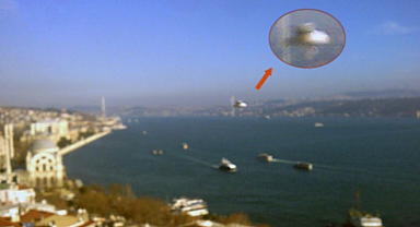 İstanbul semalarında görülen ışıklı cismin UFO olduğu açıklandı