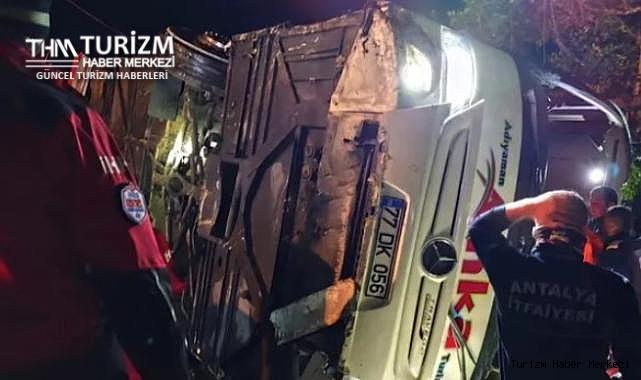 Antalya'da yolcu otobüsü 25 metreden yuvarlandı! 10'u ağır çok sayıda yaralı var