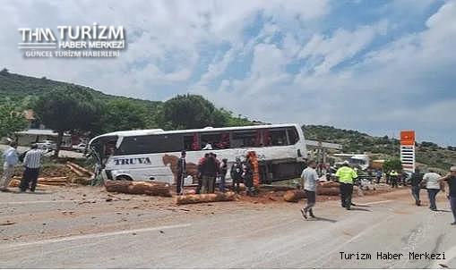 Çanakkale'de katliam gibi kaza! Yolcu otobüsü, kamyon ve otomobil çarpıştı