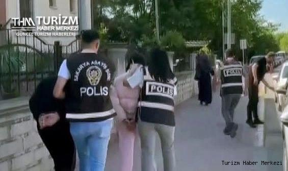 Oteli fuhuş yuvasına çevirmişler! Otel sahibi, müdür ve resepsiyon görevlisi tutuklandı