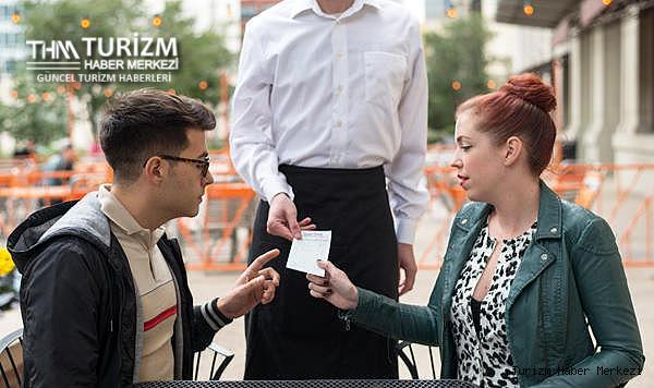Turizmciler ile restoranlar arasında turisti kaçırıyorsunuz kavgası başladı!