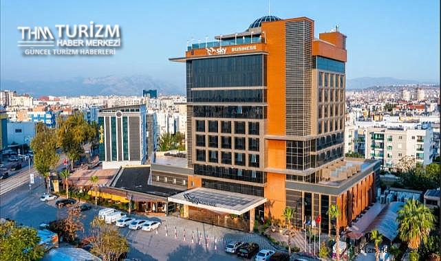 Antalya'daki 5 yıldızlı Sky Business Hotel icradan satışa çıktı!