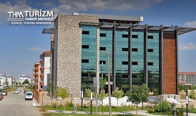 Konya'da şirket merkezi olarak kullandığı binayı 70 odalı otele dönüştürüyor!