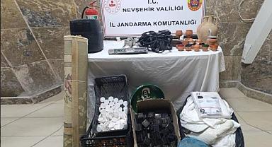 Oteli soyup soğana çevirdiler, adli kontrolle serbest kaldılar!