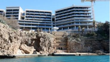 Antalya falezlerdeki otelin belgesi iptal edildi, 16 yapıya yıkım kararı!